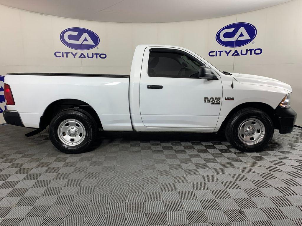 ram ram 1500 classic 2019 3C6JR6AT2KG636074 image